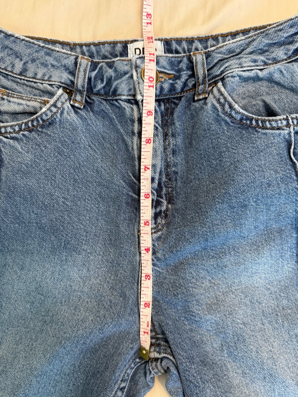 BDG Urban Outfitters High Rise Women’s Mom Jeans // 100% Cotton // Women 27 - Picture 8 of 14